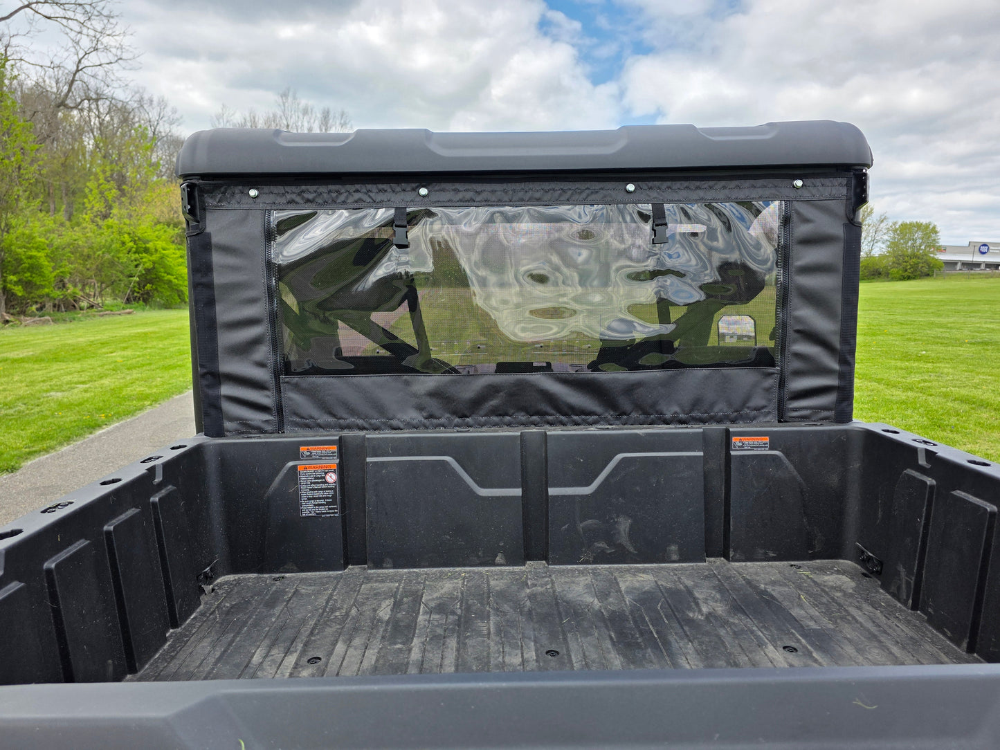 HiSun 500/700 - Soft Back Panel with Mesh/Vinyl Window - PATENT PENDING - 3 Star UTV