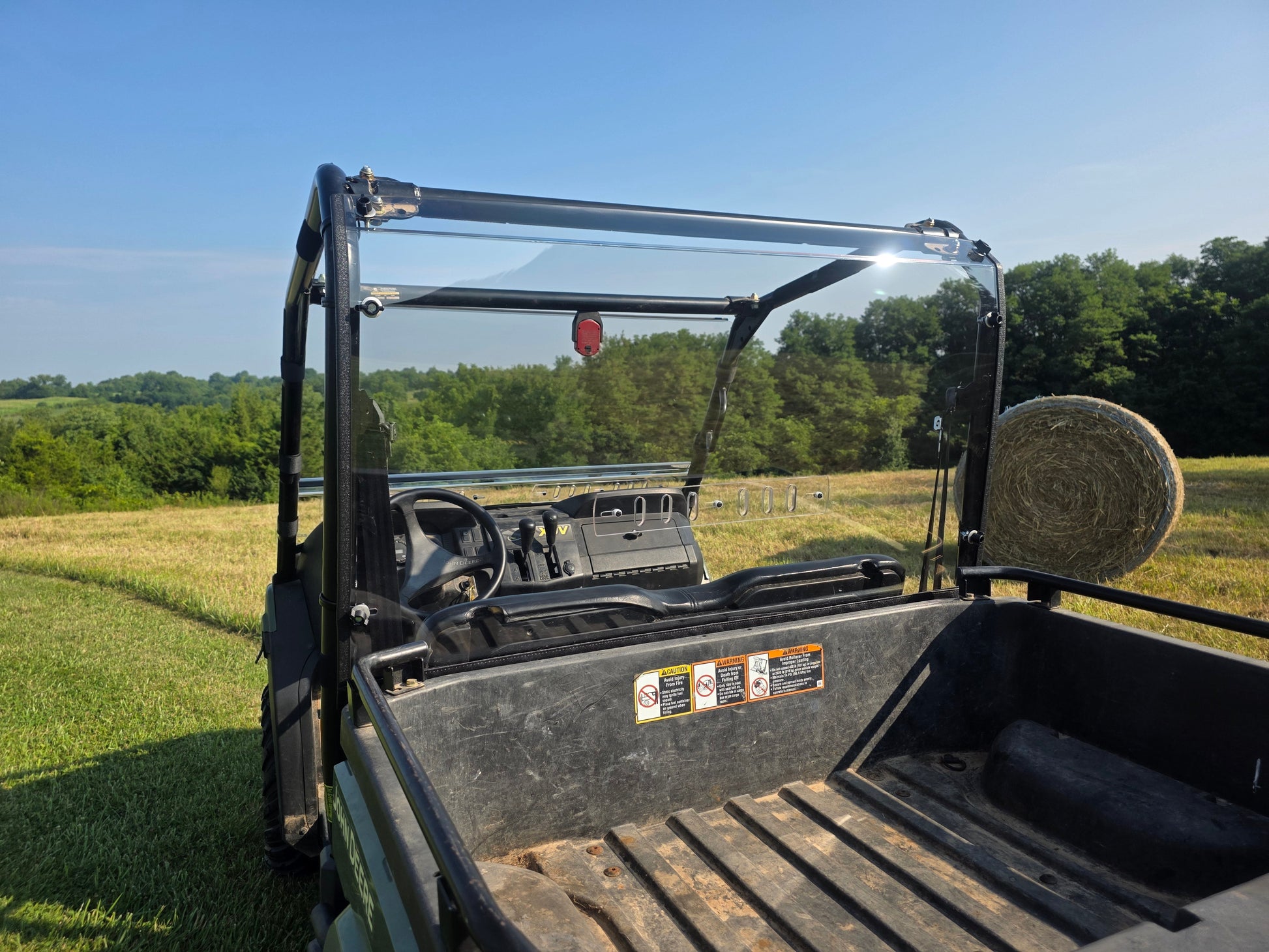 John Deere Gator 550/560/590 - Lexan Back Panel w/Vent Option - 3 Star UTV