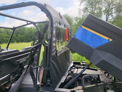 New Holland 850 Crew - Soft Back Panel - 3 Star UTV