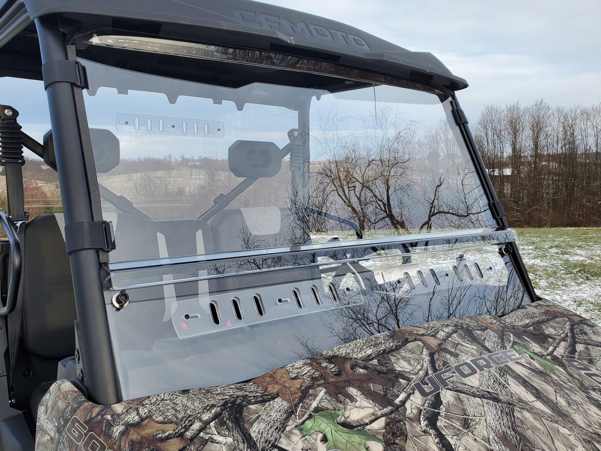 CFMoto UForce 600 - 2 Pc Scratch-Resistant Windshield with Vent and Clamp Options - 3 Star UTV